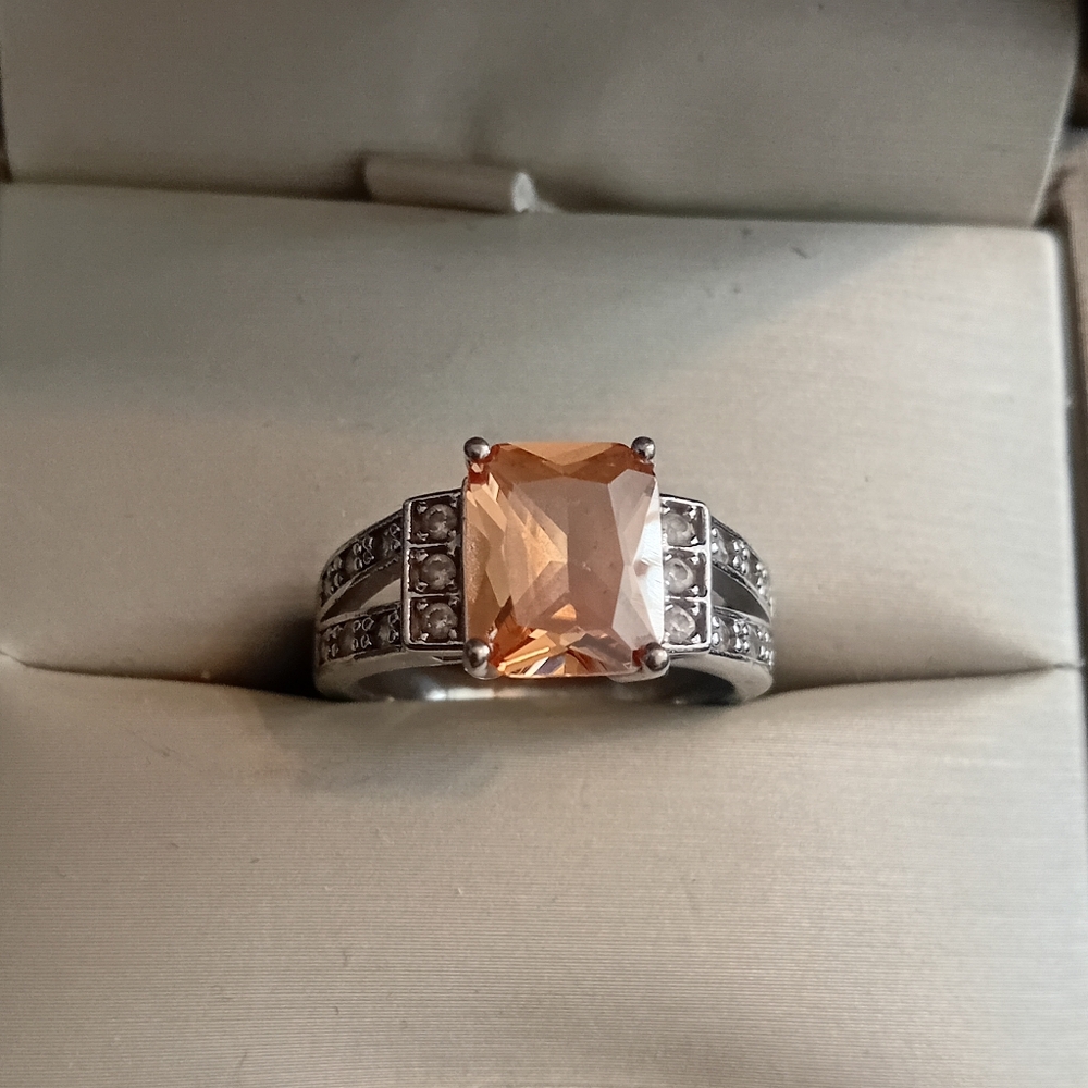 Elegant Silver Ring with Orange Gemstone